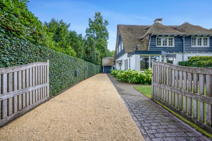 Foto 5 van Wally Moesweg 12