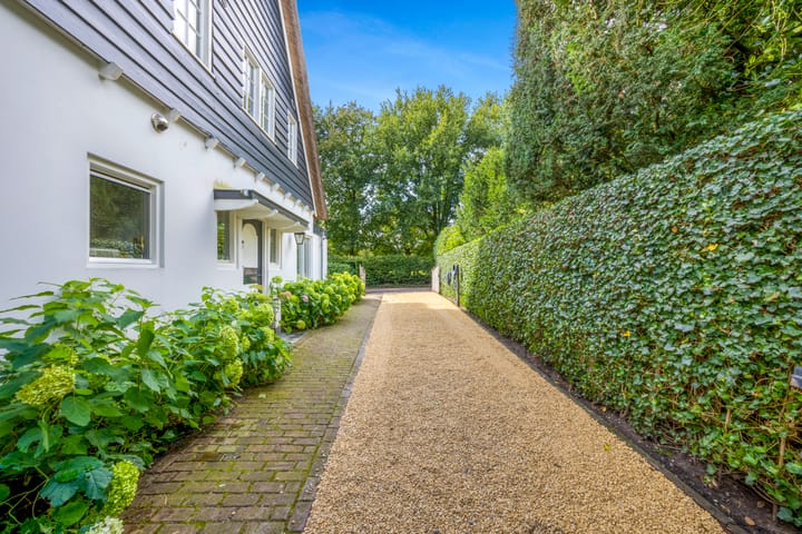 Photo 6 of Wally Moesweg 12