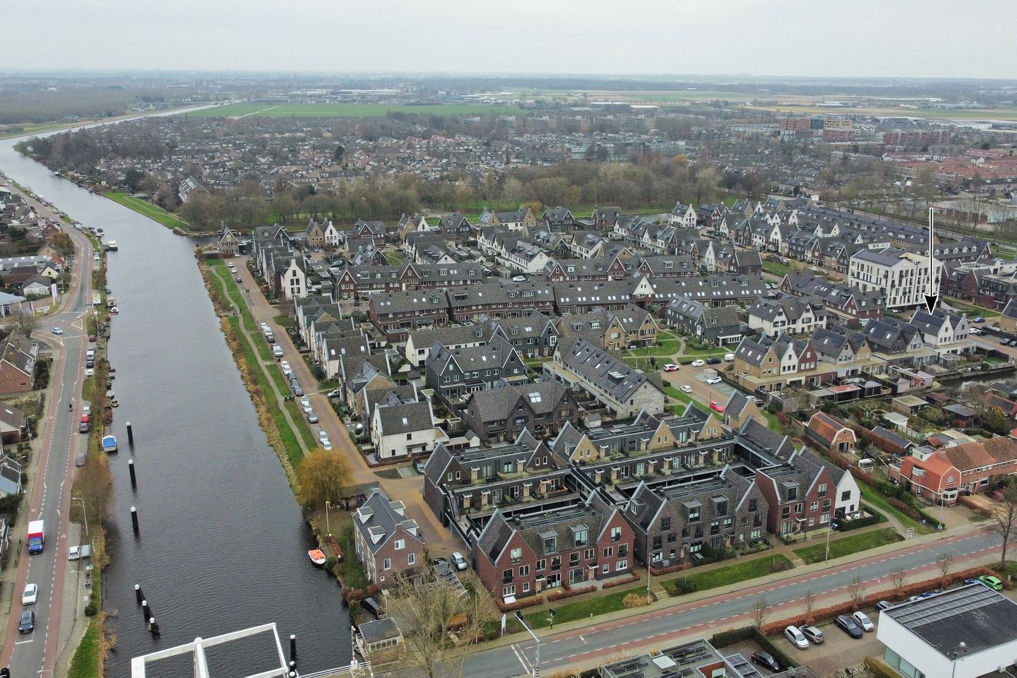 Photo 79 of Meeroever 28