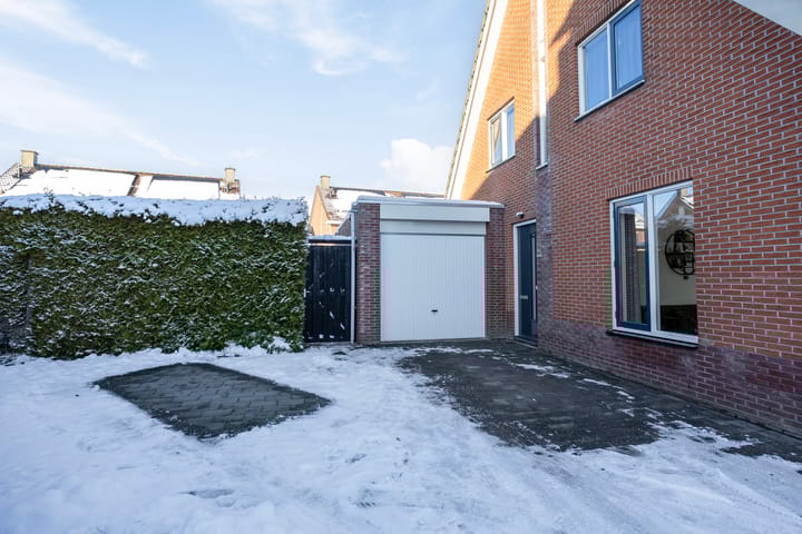 Foto 7 van Topaas 19