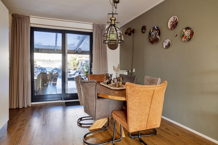 Foto 14 van Topaas 19