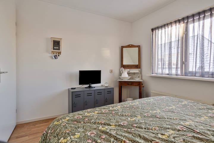 Foto 23 van Topaas 19