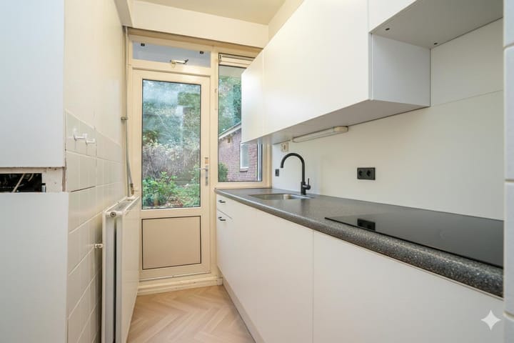 Foto 14 van Bentrotstraat 20