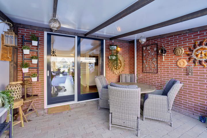 Foto 34 van Topaas 19