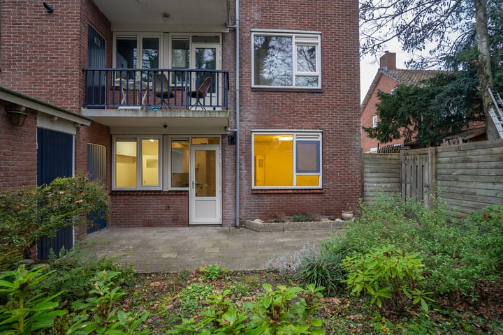 Foto 24 van Bentrotstraat 20