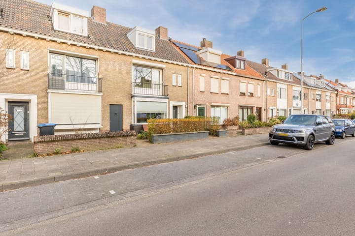 Foto 6 van Bredalaan 36