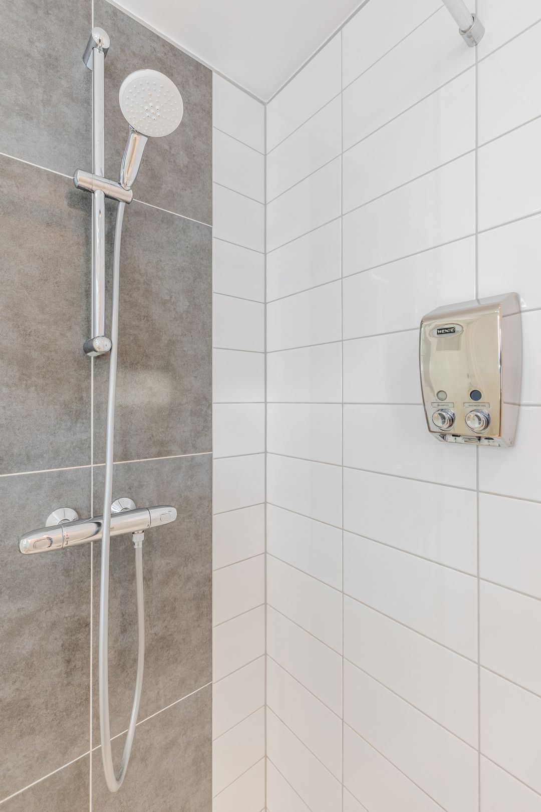 Foto 37 van Bredalaan 36