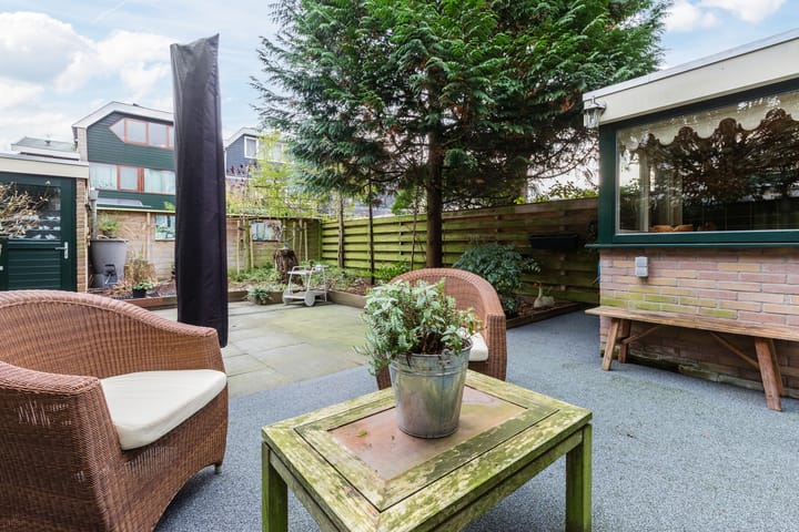 Foto 23 van Thomas à Kempislaan 24