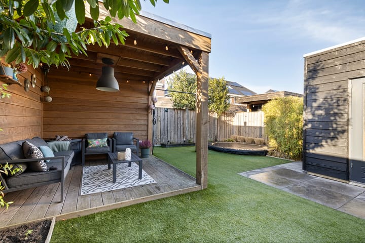 Photo 40 of Willem van Oranjestraat 30