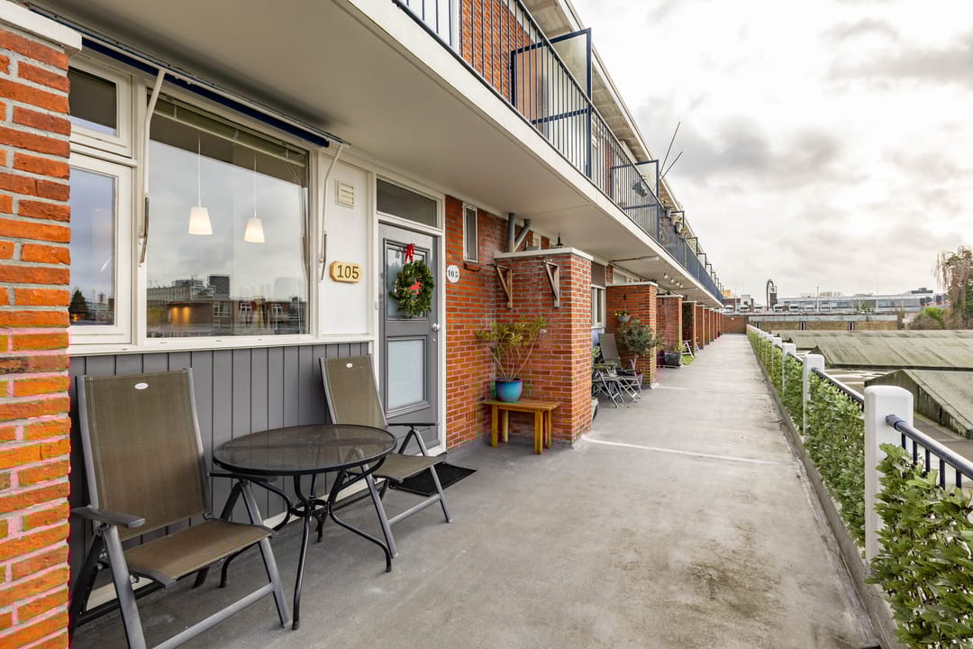 Photo 2 of Hoornsediep 105