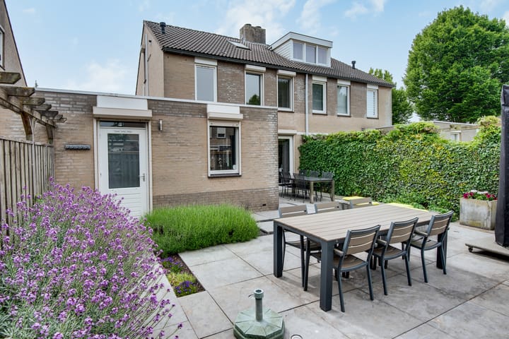 Foto 22 van Trawlerstraat 3