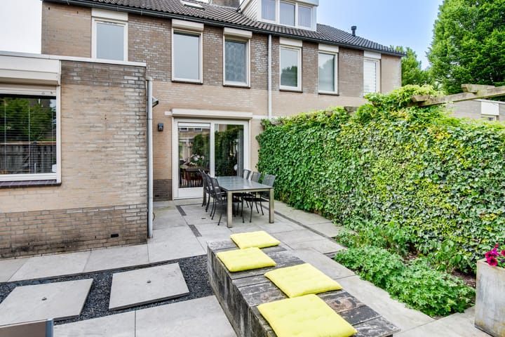 Foto 23 van Trawlerstraat 3