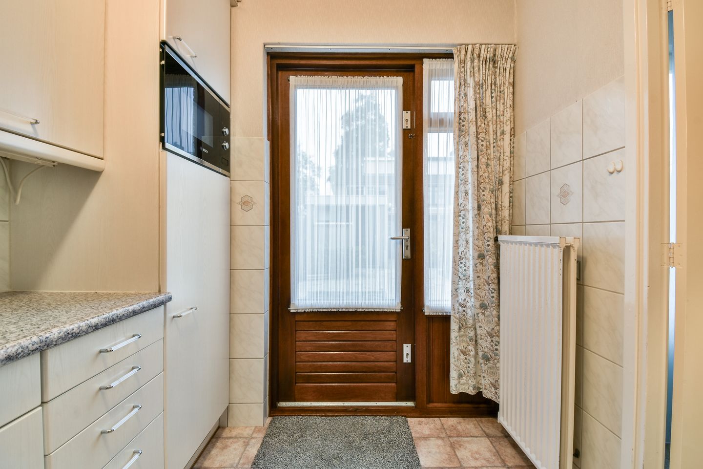 Foto 10 van Van der Lekstraat 33