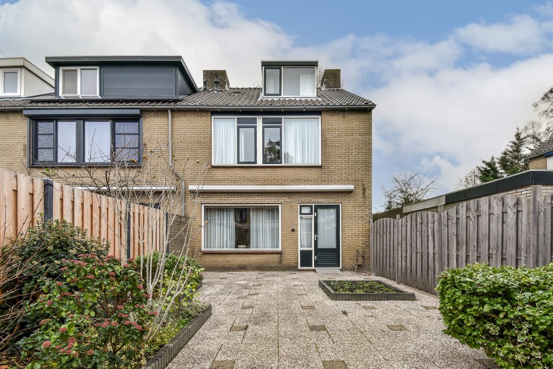 Foto 26 van Van der Lekstraat 33