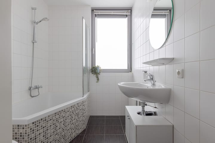 Foto 32 van Vrieswijkstraat 9