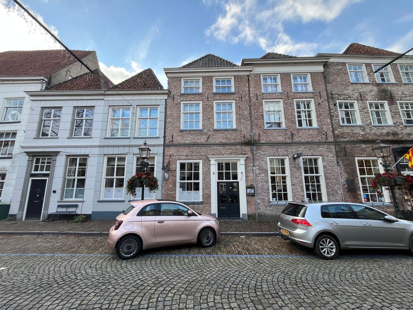 View photo 1 of Markt 9-11