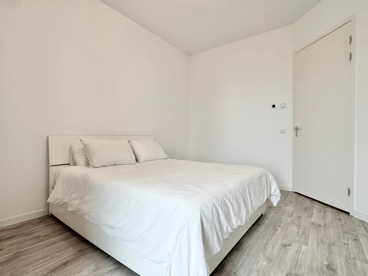 Foto 16 van Poeldijkstraat 347