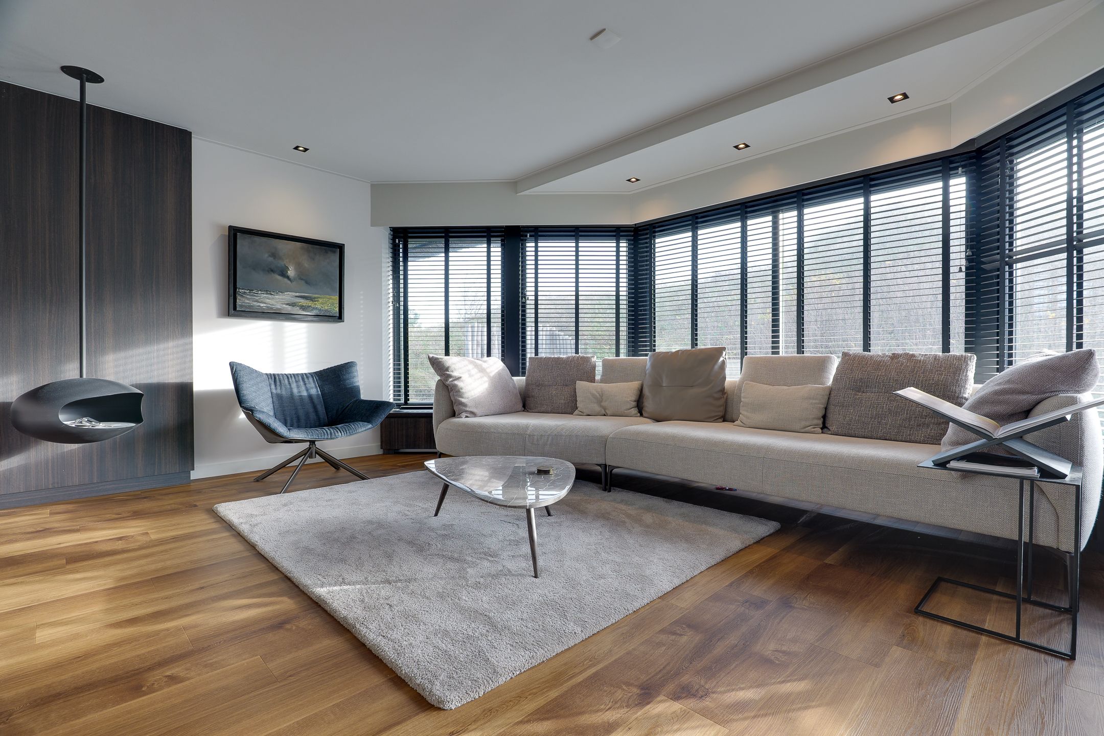 4-bedroom freehold villa in Buren (FR) — photo 4 of 5