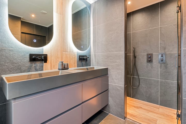 Photo 33 of Torenes 11