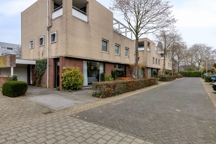 Foto 40 van Maria Cherubinastraat 41