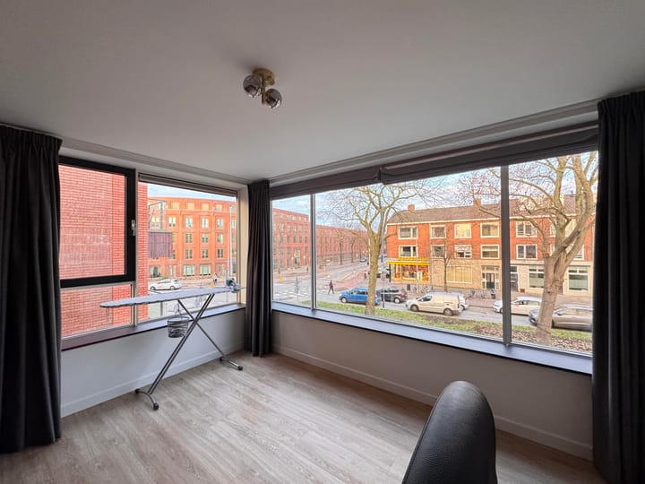 Photo 18 of Anton Geesinkstraat 11-E