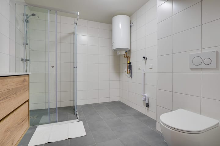 Photo 15 of Anton Geesinkstraat 11-E