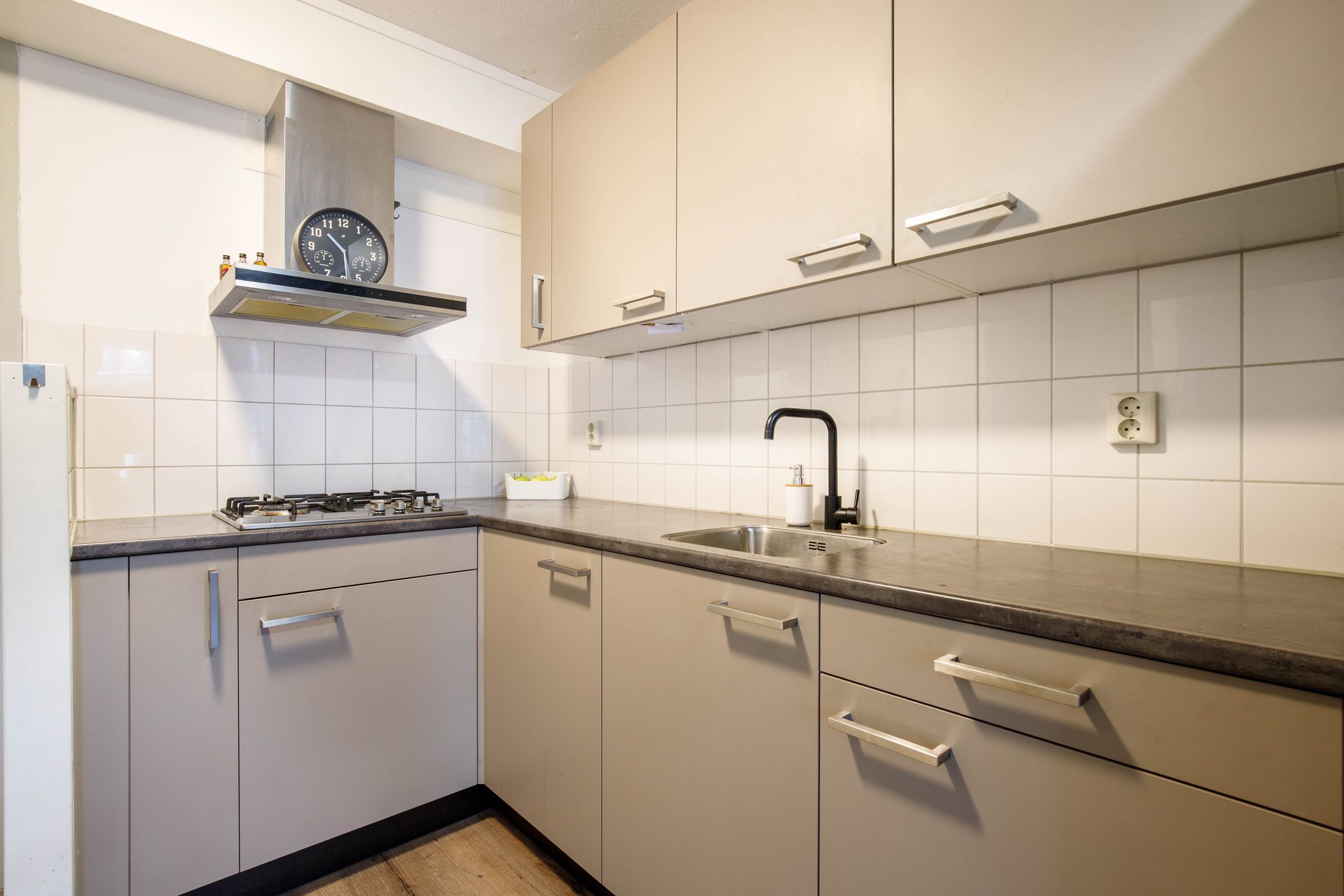 Foto 15 van Raadhuisstraat 23