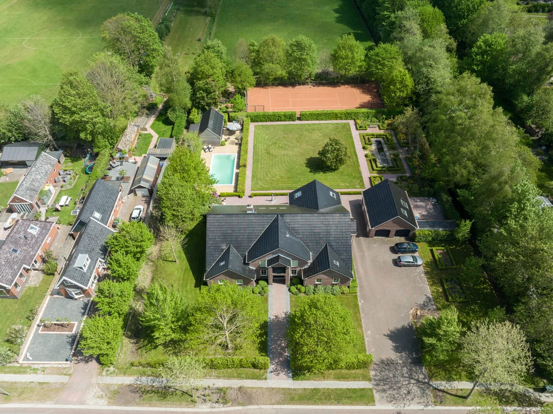 Foto 8 van Meedhuizerweg 40-A