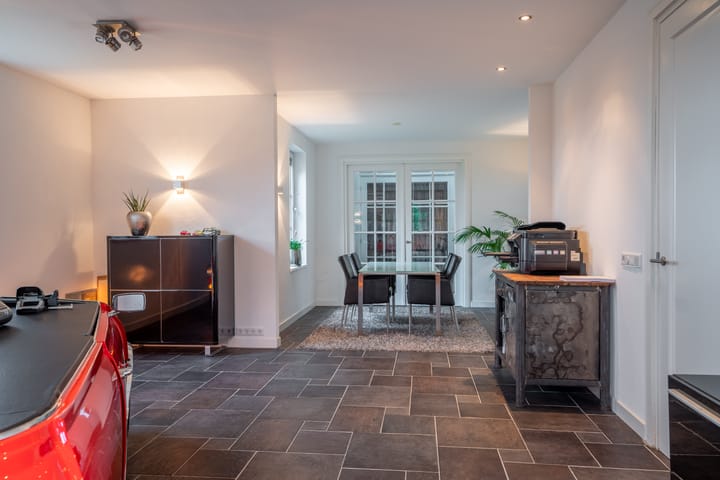 Foto 33 van Meedhuizerweg 40-A