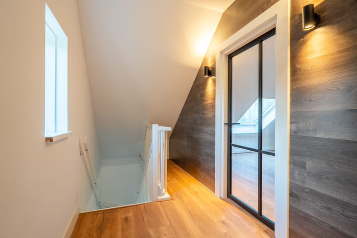 Foto 62 van Meedhuizerweg 40-A