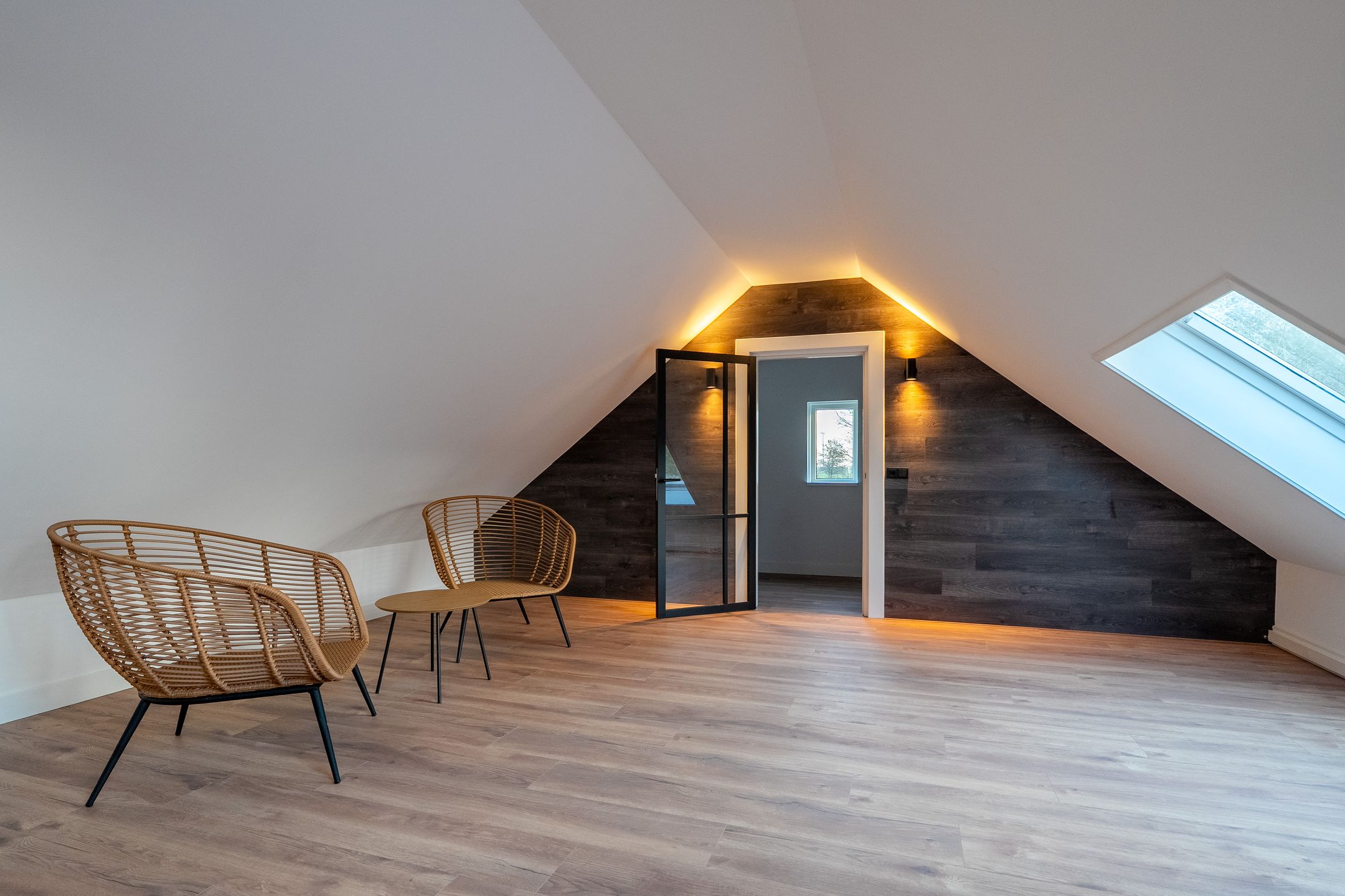 Foto 63 van Meedhuizerweg 40-A