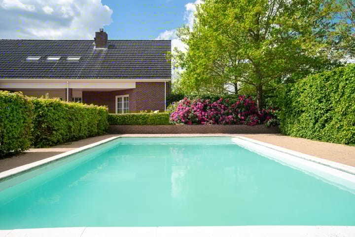 Foto 72 van Meedhuizerweg 40-A