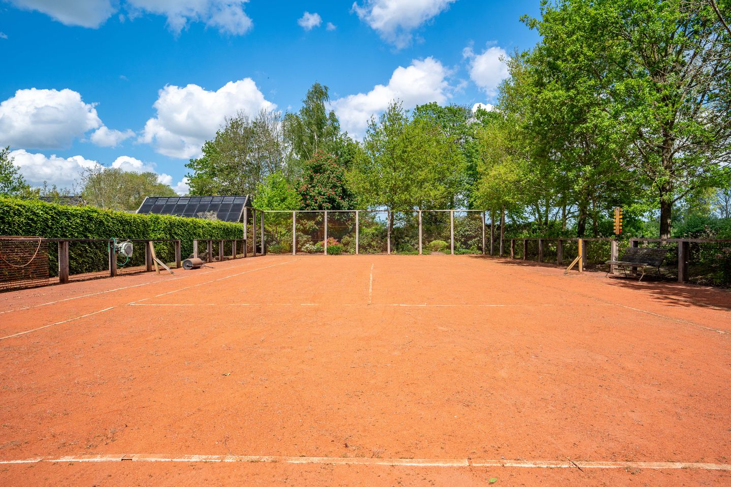 Foto 79 van Meedhuizerweg 40-A