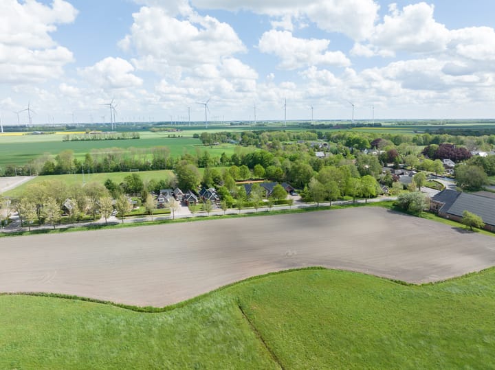 Foto 86 van Meedhuizerweg 40-A