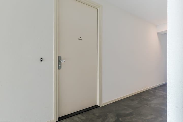 Foto 10 van Achterweg 2-J