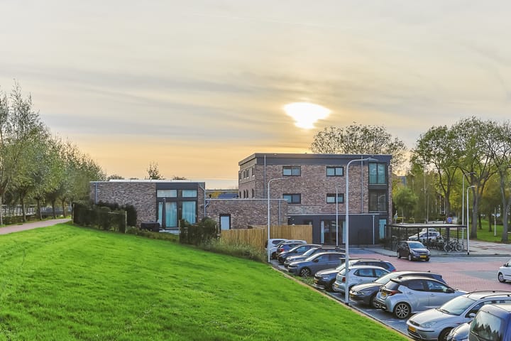 Foto 27 van Achterweg 2-J