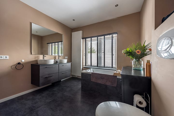 Foto 22 van Akerstraat 155