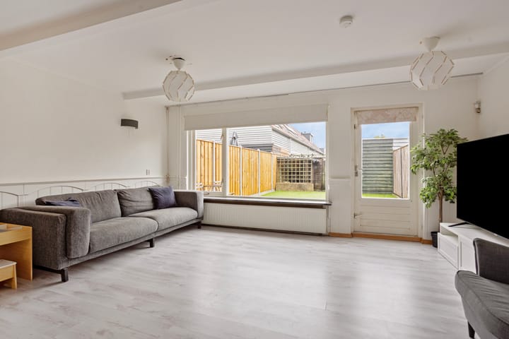 Photo 13 of Halmstraat 33