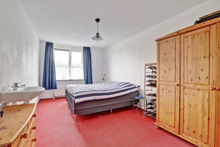 Foto 12 van J. Huizingalaan 11