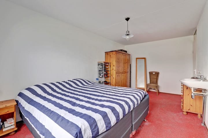 Foto 13 van J. Huizingalaan 11