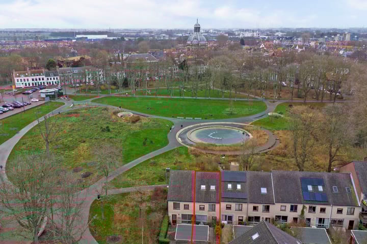 Foto 31 van J. Huizingalaan 11