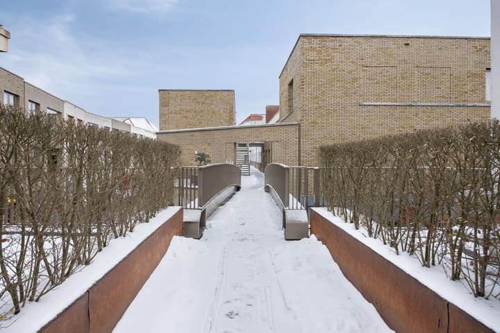 Photo 17 of Louis van der Maesenstraat 54