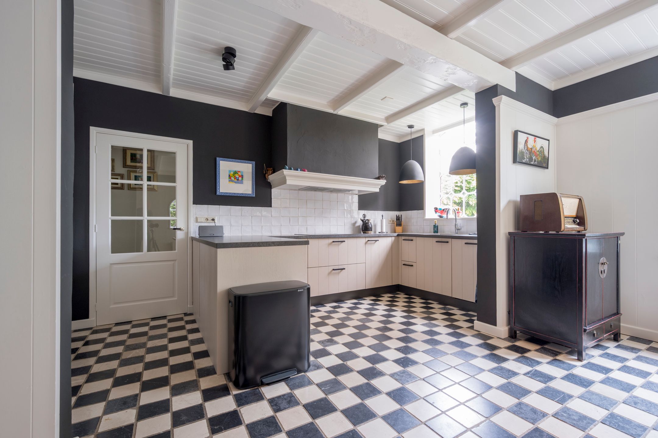 Photo 18 of Angeler 4