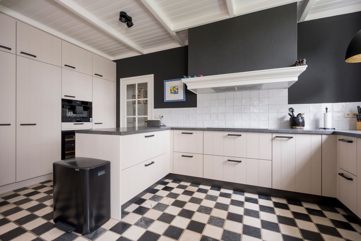 Photo 19 of Angeler 4