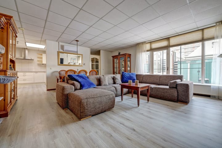 Photo 3 of Bovensim 60