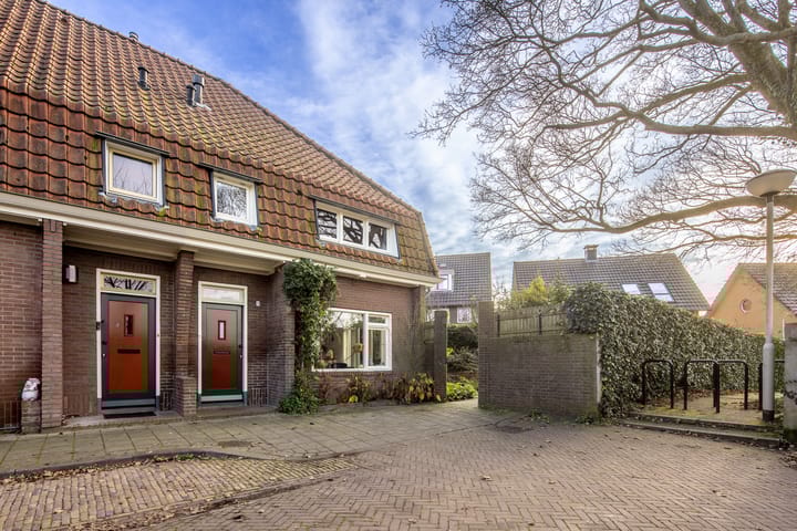 Foto 38 van Lijsterstraat 1