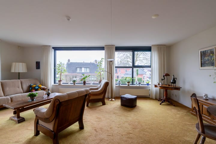 Photo 11 of Jachtlaan 4-B