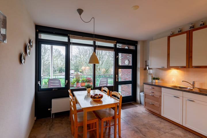 Photo 15 of Jachtlaan 4-B