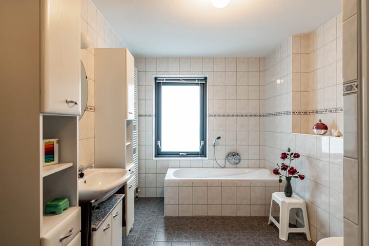 Photo 28 of Jachtlaan 4-B