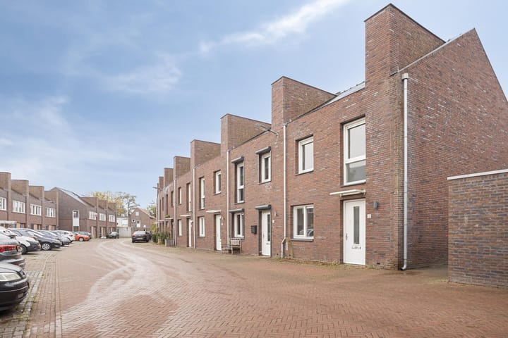 Foto 1 van Demerstraat 2